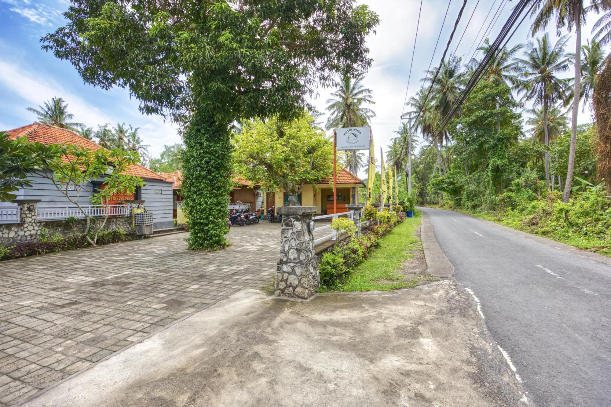 Putri Nusa Beach Ped Exterior photo