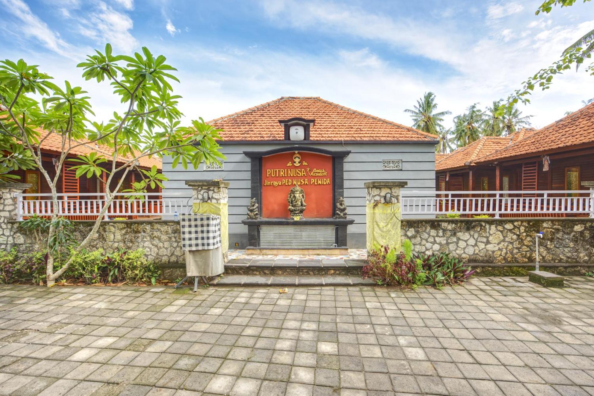 Putri Nusa Beach Ped Exterior photo