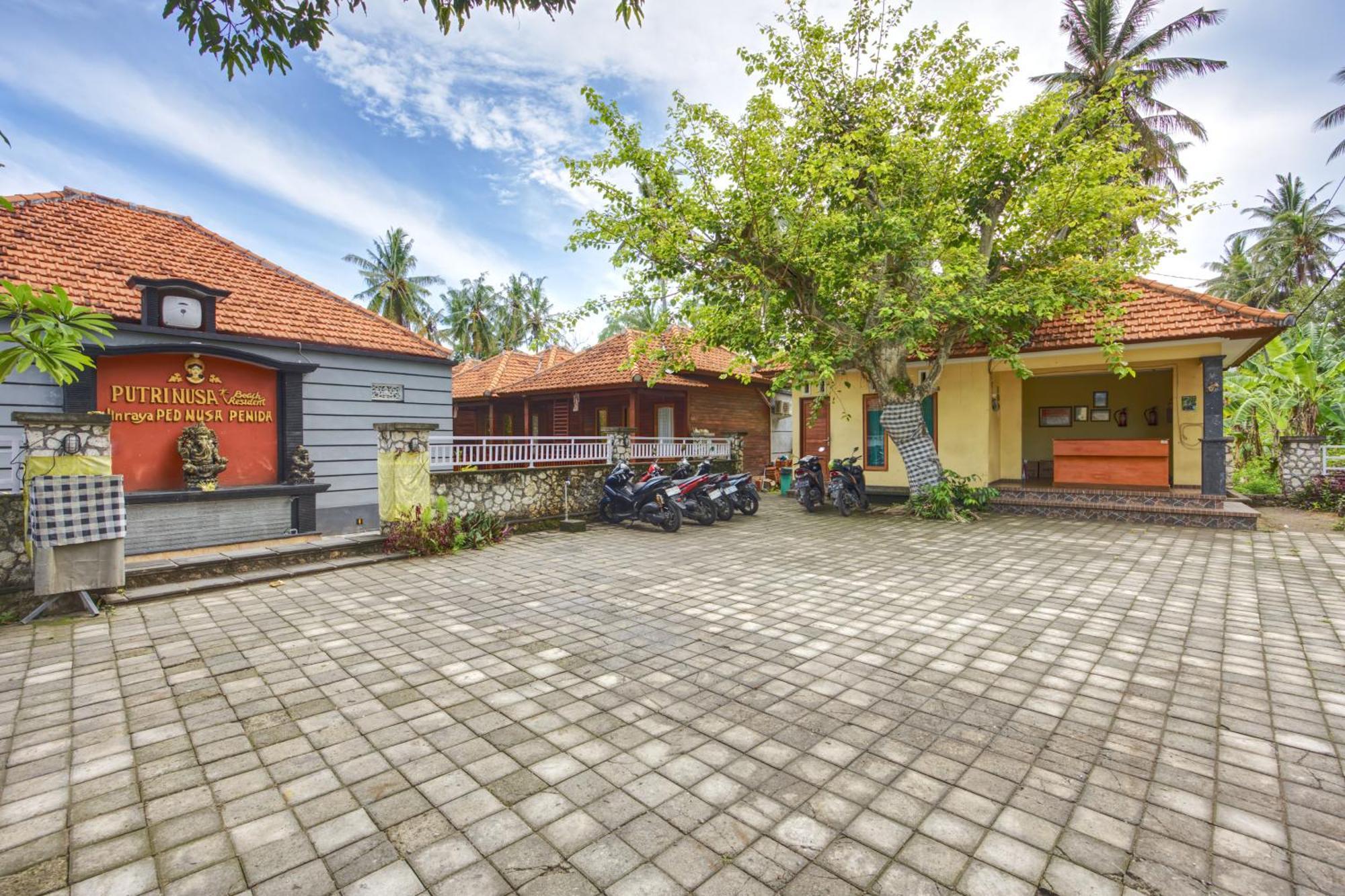 Putri Nusa Beach Ped Exterior photo