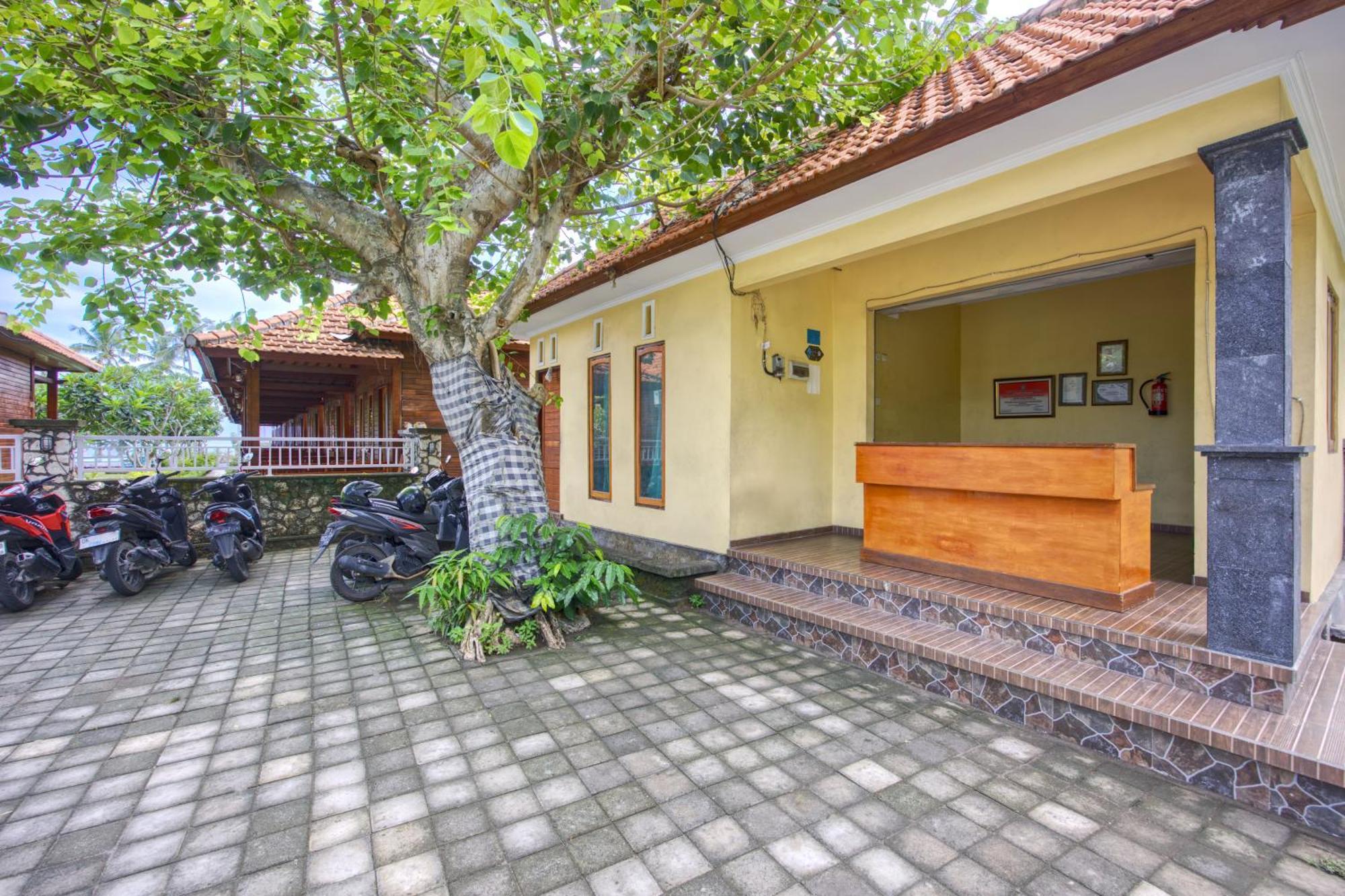 Putri Nusa Beach Ped Exterior photo